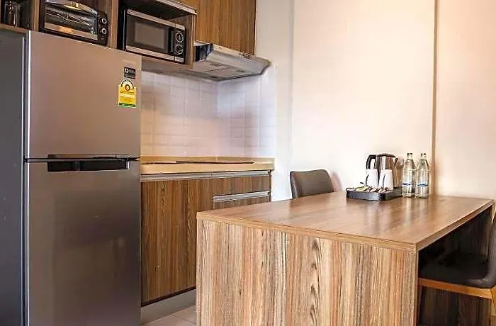 Ekamai By Aspira - Sha Certified Aparthotel