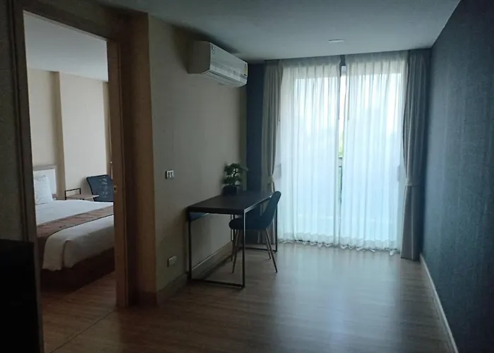 Ekamai By Aspira - Sha Certified Aparthotel